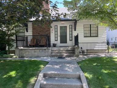 Main picture of 806 N 17th St