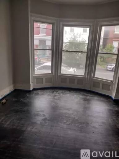 Main picture of 345 2nd St