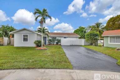Main picture of 18464 Spanish Isles Pl