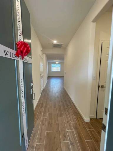 Main picture of 1169 Vanguard Way W