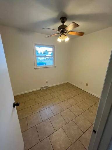 Main picture of 7602 Orion St