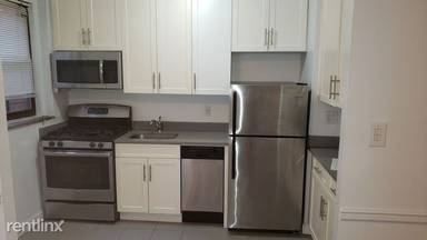 Main picture of 4203 Queens Blvd