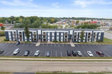 Main picture of 3710 57th St