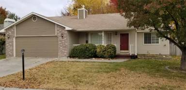 Main picture of 9734 W Cascade St