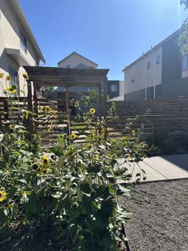Main picture of 6862 Juniper Ct