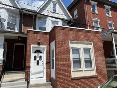 Main picture of 269 E Chestnut St