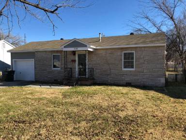 Main picture of 1126 Florence Dr