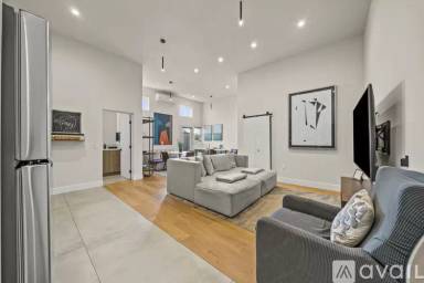 Main picture of 4935 El Cajon Blvd