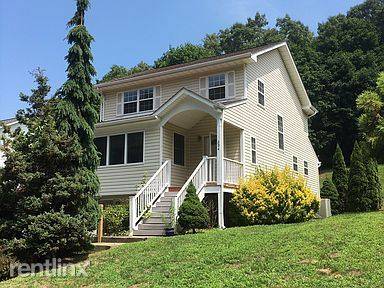 Main picture of 294 Spring Rd