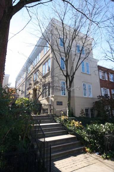 Main picture of 525 G St SE