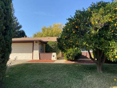 Main picture of 8587 La Riviera Dr
