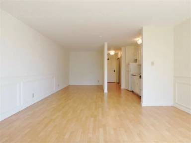 Main picture of 2300 Pacific Ave