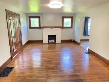 Main picture of 317 N Madriver St