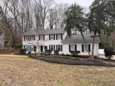 Main picture of 504 S Almond Dr
