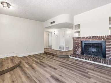 Main picture of 2103 N 10th Ave