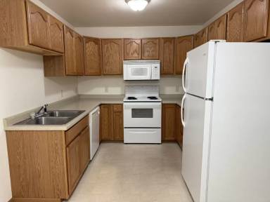 Main picture of 1324 8th Ave NE - 8 Plex - 7