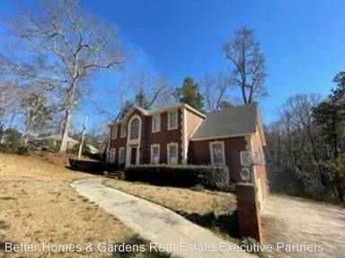 Main picture of 2044 Pheasant Creek Dr