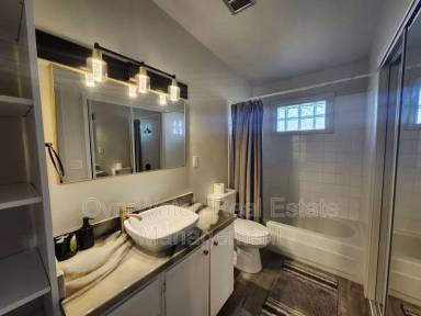 Main picture of 3105 W 33rd Ave