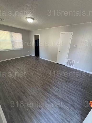Main picture of 4576 S Jade Ave