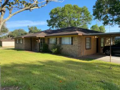 Main picture of 1304 Westgate Dr
