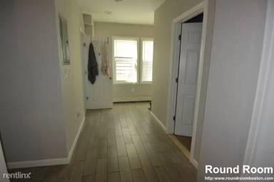 Main picture of 16 Long Ave