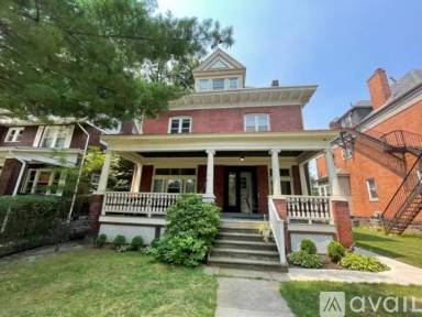 Main picture of 1104 Laclair Ave