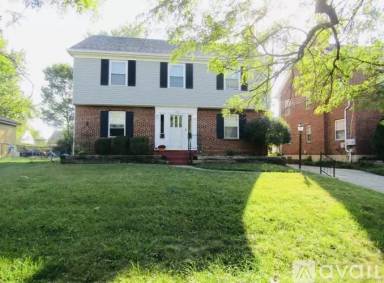 Main picture of 1092 Covedale Ave