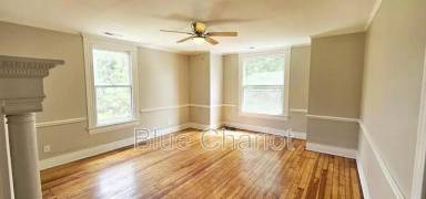 Main picture of 303 Broad St W