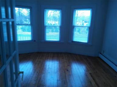 Main picture of 866 Campbell Ave