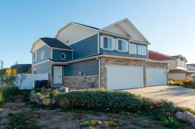 Main picture of 6963 Countryside Ave