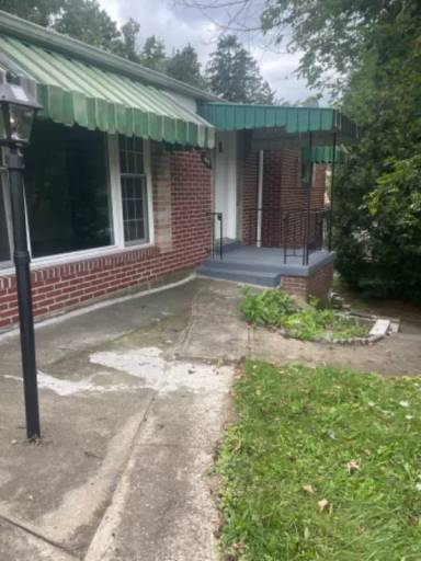 Main picture of 448 Ruthwood Ave