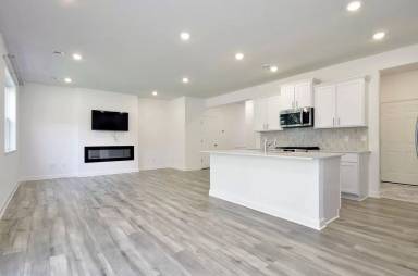 Main picture of 3858 Heath Ave N