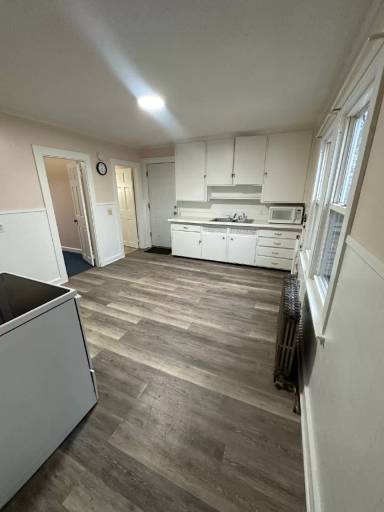 Main picture of 57 College St