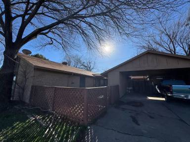 Main picture of 402A Skyline Ave