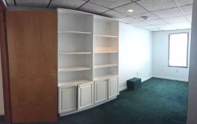 Main picture of 832 Evergreen Ave