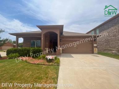 Main picture of 4716 Shagbark Dr