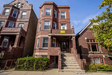 Main picture of 1922 N Wood St