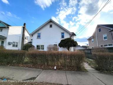 Main picture of 730 Minooka Ave
