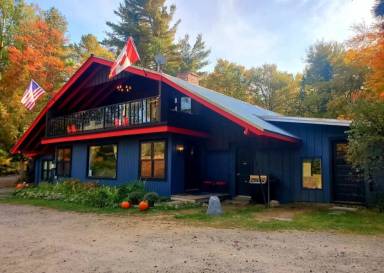 Main picture of 43 Barn Rd