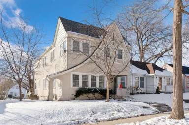 Main picture of 3611 Washburn Ave N