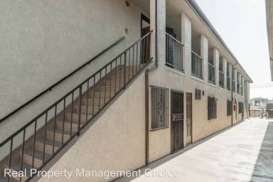 Main picture of 13219 Doty Ave