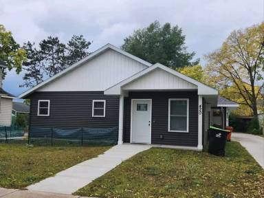 Main picture of 420 Franklin St