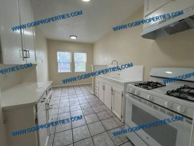 Main picture of 2365 Eucalyptus Ave
