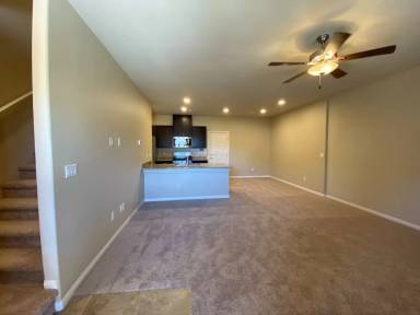 Main picture of 7301 Halo Falls St