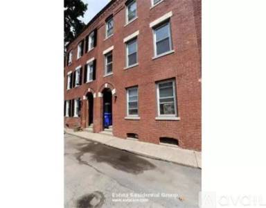 Main picture of 17 Tabor Pl