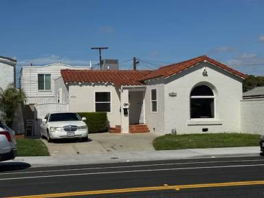 Main picture of 1061 E Market St