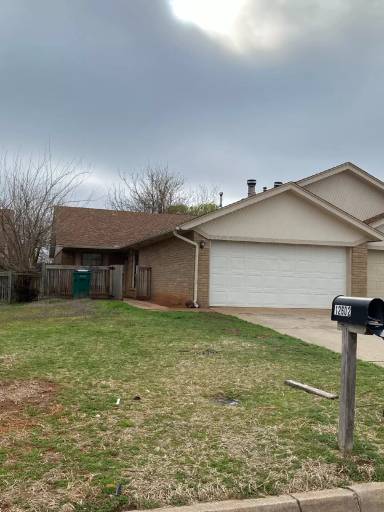 Main picture of 12602 Abbotts Way