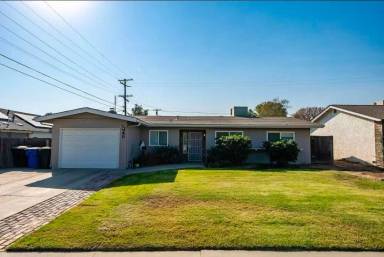 Main picture of 345 E Lemmon Way