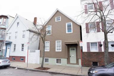 Main picture of 273 Havre St