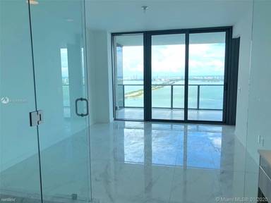 Main picture of One Paraiso Condo
